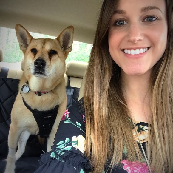 Meet your Posher, Melissa - Picture 4 of 6